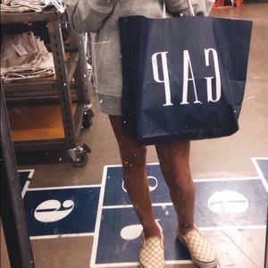 Meet your Posher, Kyah